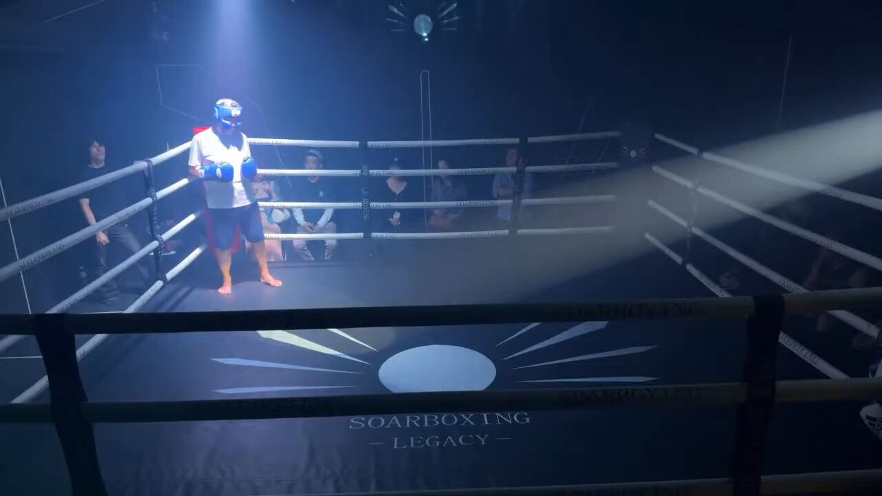 約5メートルのボクシングリング